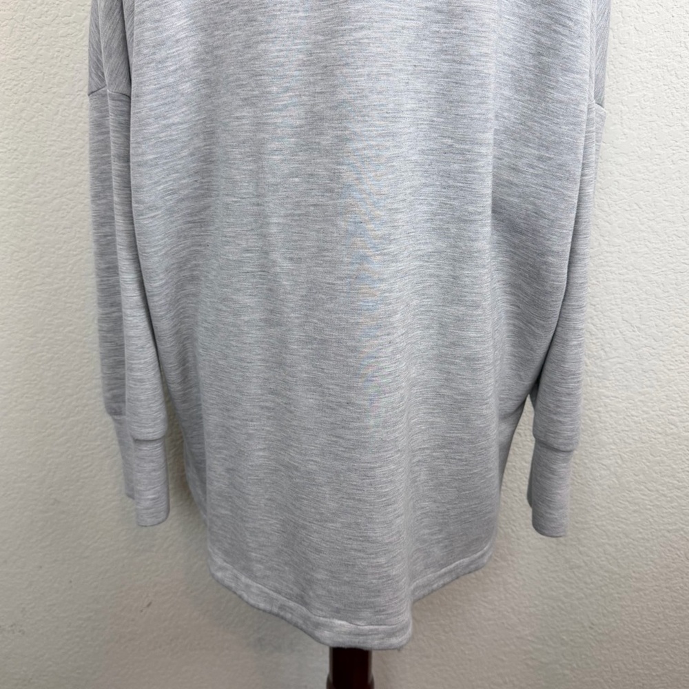 Varley Bay Sweat Pullover in Grey Marl
Size Large - Picture 12 of 15
